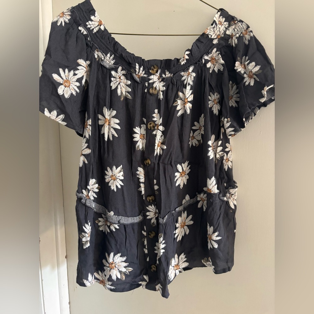 Maurices Black Floral Button-Down Blouse